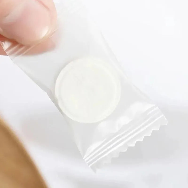 50/100PCS White Compressed Towels Portable Disposable Mini Face Towels Suitable for Outdoor Travel Barbecue Outdoor Camping